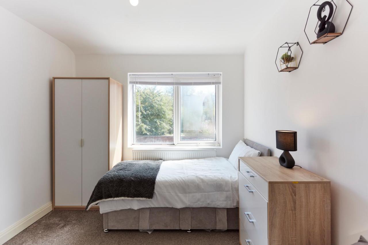Spacious Home Close To City Centre Location Leeds  Dış mekan fotoğraf