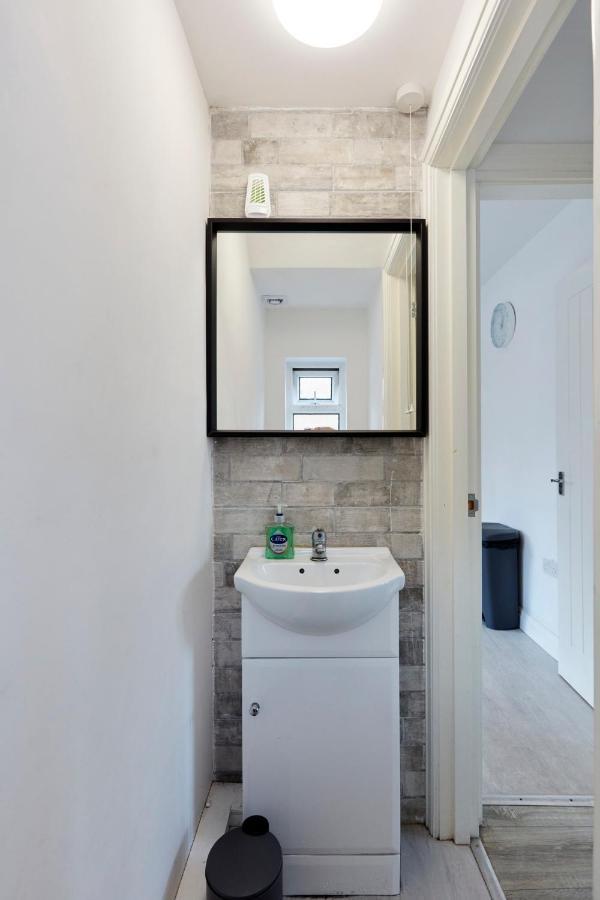 Spacious Home Close To City Centre Location Leeds  Dış mekan fotoğraf